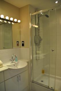 Trevelyan Court Apartments Windsor - Windsor - 3