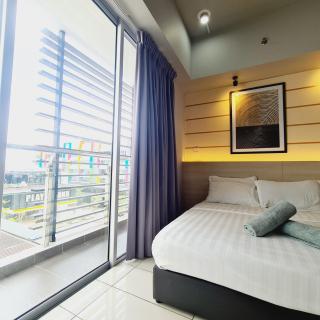 Aeropod 2 Queen Bed Near Airport & KK city Free Parking Netflix - Kota Kinabalu - 9