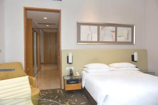 Crowne Plaza Zhongshan Wing On City by IHG - Zhongshan - 4
