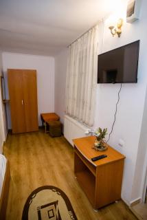 HOTEL MARION POIANA - Dumbrăveni - 8
