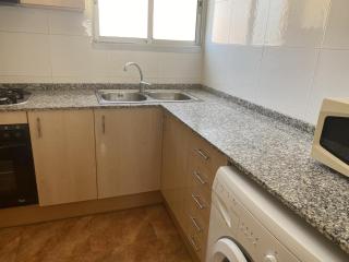 Apartment 424 next to the beach in the sun, DMSII building. - La Pineda - 9
