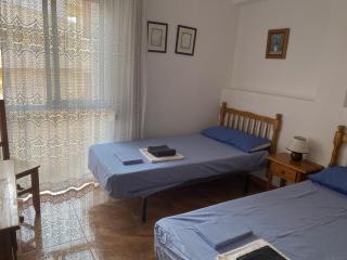 Apartment 424 next to the beach in the sun, DMSII building. - La Pineda - 6