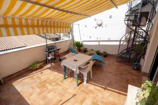Sunny loft with terrace and Jacuzzi in the city centre - Palermo - 1