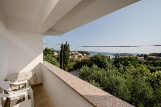 Apartments Mladenka in Banjol - Banjol - 0