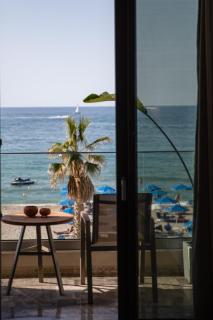 La Vie En Mer Apartments - 2