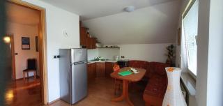 Apartma Jezerci - 2