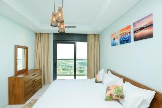 Paramount Midtown - Fantastic 2 Bedroom Apartment with Sea View - Dubai - 2