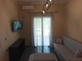 Foteinos Apartments - 4