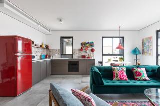 Neta's art & design apartment by TLV2RENT - 2