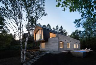 Luxurious Chalet with Pool, Sauna, Spa & Amazing View - 0