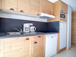 Appartement rénové pour 8 pers, au pied des pistes avec parking - FR-1-344-345 - Les Menuires - 3
