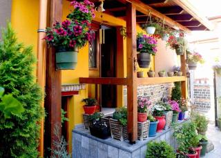 Hotel Bujtina Bicolli - Korçë - 9