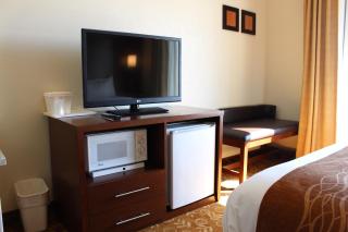 Comfort Suites Kansas City-Liberty - Liberty - 1