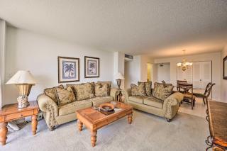 Beachfront Marco Island Condo with Pool Access! - 4