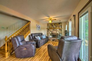 Lakefront Rocky Mount Retreat with Swim Dock! - Rocky Mount - 8