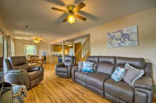 Lakefront Rocky Mount Retreat with Swim Dock! - Rocky Mount - 6