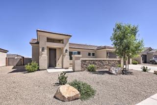 Idyllic Kingman Retreat with Yard - Near Hiking - Kingman - 8