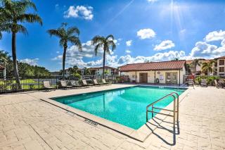 Stylish Fort Myers Condo about 2 Mi to Beaches! - Fort Myers - 0