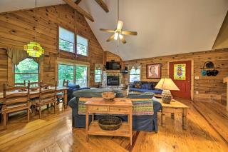11 Mi to Calaboose Cellars Marble Cabin with Deck! - Marble - 3