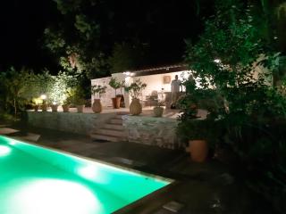 VILLA LA LICORNE Piscine privée, Jacuzzi, Massages, Tennis, Golf à 9km - Belcodène - 5