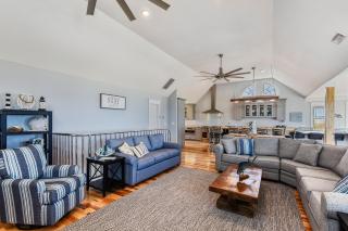 KH3964- Seventh Sun - Kitty Hawk - 1