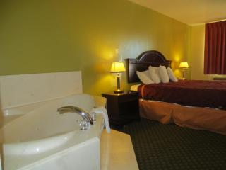 Americas Best Value Inn & Suites Hempstead - Hempstead - 8