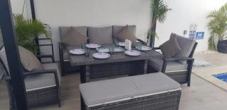 Private pool villa with Jacuzzi, near beaches - 1