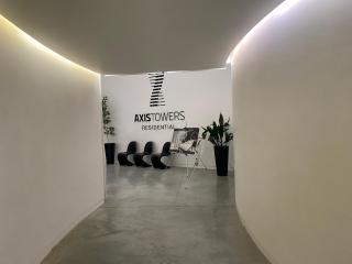 Luxury Studio @ Axis Towers in Heart of Tbilisi - 7