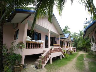 Chaiwat Resort - Laem Sing - 2