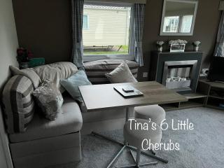 6 Little Cherubs Holiday Home - 4