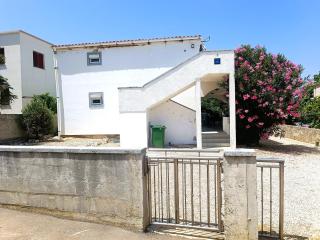 Apartments Babic 50 meters from the beach - Vir - 7
