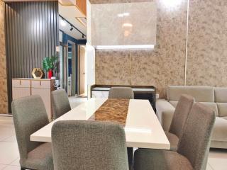 Beacon Executive Suite at Georgetown for 10pax and 2 BED ROOM - George Town - 1