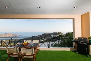 Irini's Sea View House - Sellía - 8