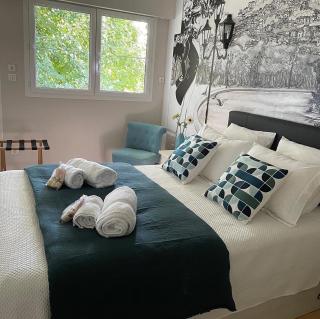 Le Maine N 5 FLEAC - Logement entier avec 3 suites SDB - Balcon - 2