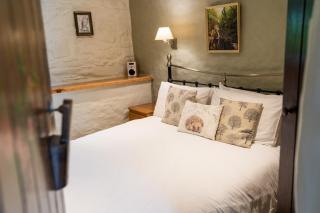 Brynarth Country Cottages - 4