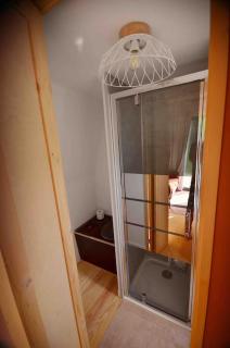 Tiny House La Petite Garenne - 2