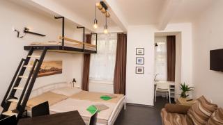 Flying Bed Apartment close to Prague Castle and Airport - Prag - 3