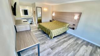 Brentwood Inn & Suites - Suffolk - 9