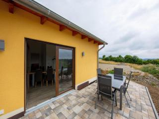Tranquil Holiday Home in Filz in the Eifel with Garden - Filz - 0