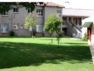 Airport Lodge Guest House - 7