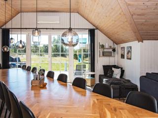 Nine-Bedroom Holiday home in Fanø - Sønderho - 2