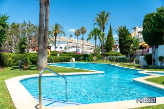 Modern 3 BDRM Apt with Sea Views & Pool Newly Renovated - Marbella - 5