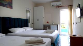 Hotel Elisabeta Borsh - Borsh - 4