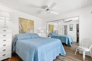 Madeira Beach Yacht Club 151H - St Pete Beach - 1