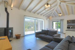 Brand New Villa Loki with Large infinity pool WiFi and Sea Views - 4