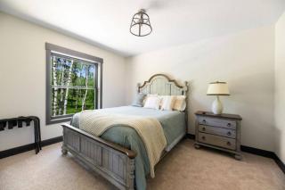 24 KARAT Lodge at Terry Peak - Lead - 9