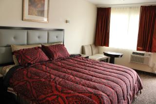 American Travel Inn - Pullman - 3