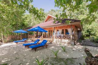 Siladen Resort & Spa - Bunaken - 8