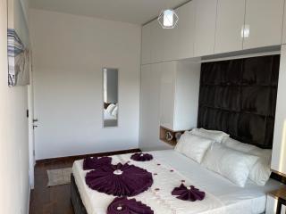 Capitol Apartments - 5