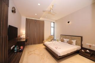 VRR Astoria Hotel & Convention Center - Bangalore - 3